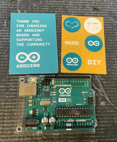 Arduino uno microcontroller - uno, r3